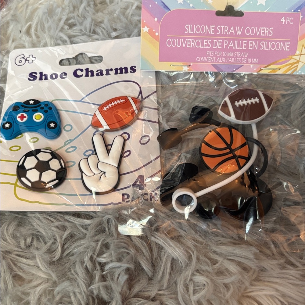 Set -shoe Charms And Straw Covers SPORTS theme - Picture 1 of 1
